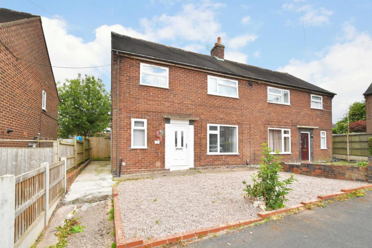 Townhouse @ Chiltern Place Newcastle Under Lyme Silverdale  Exterior foto